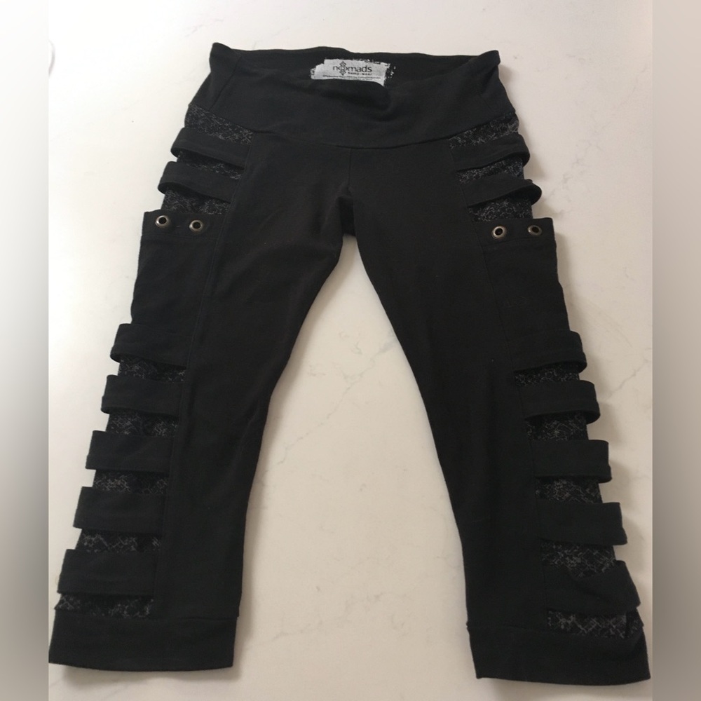 RARE Nomads Hemp Wear black organic cotton & bamboo Capri tribal leggings XS